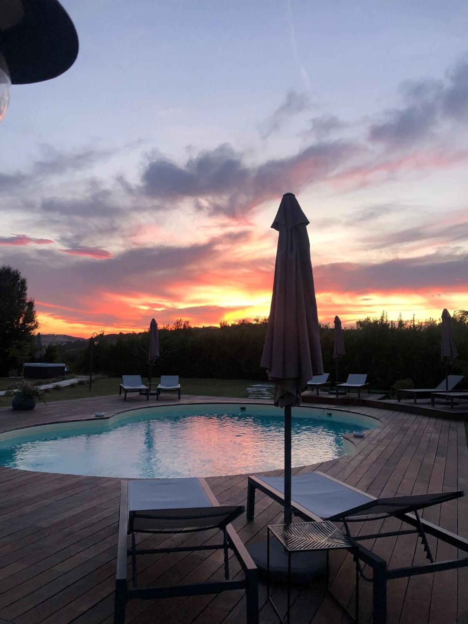 Morrovalle Villa Morro Suites מראה חיצוני תמונה