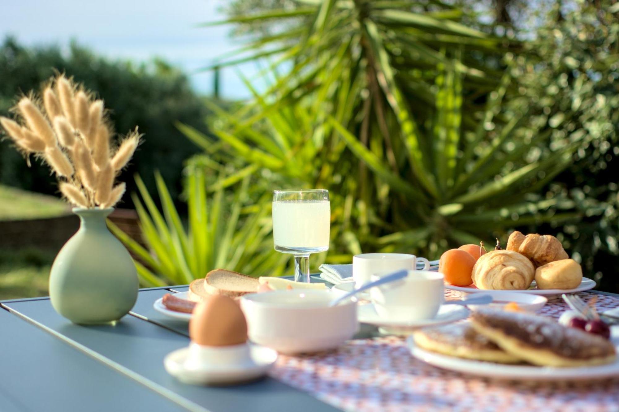 Morrovalle Villa Morro Suites מראה חיצוני תמונה